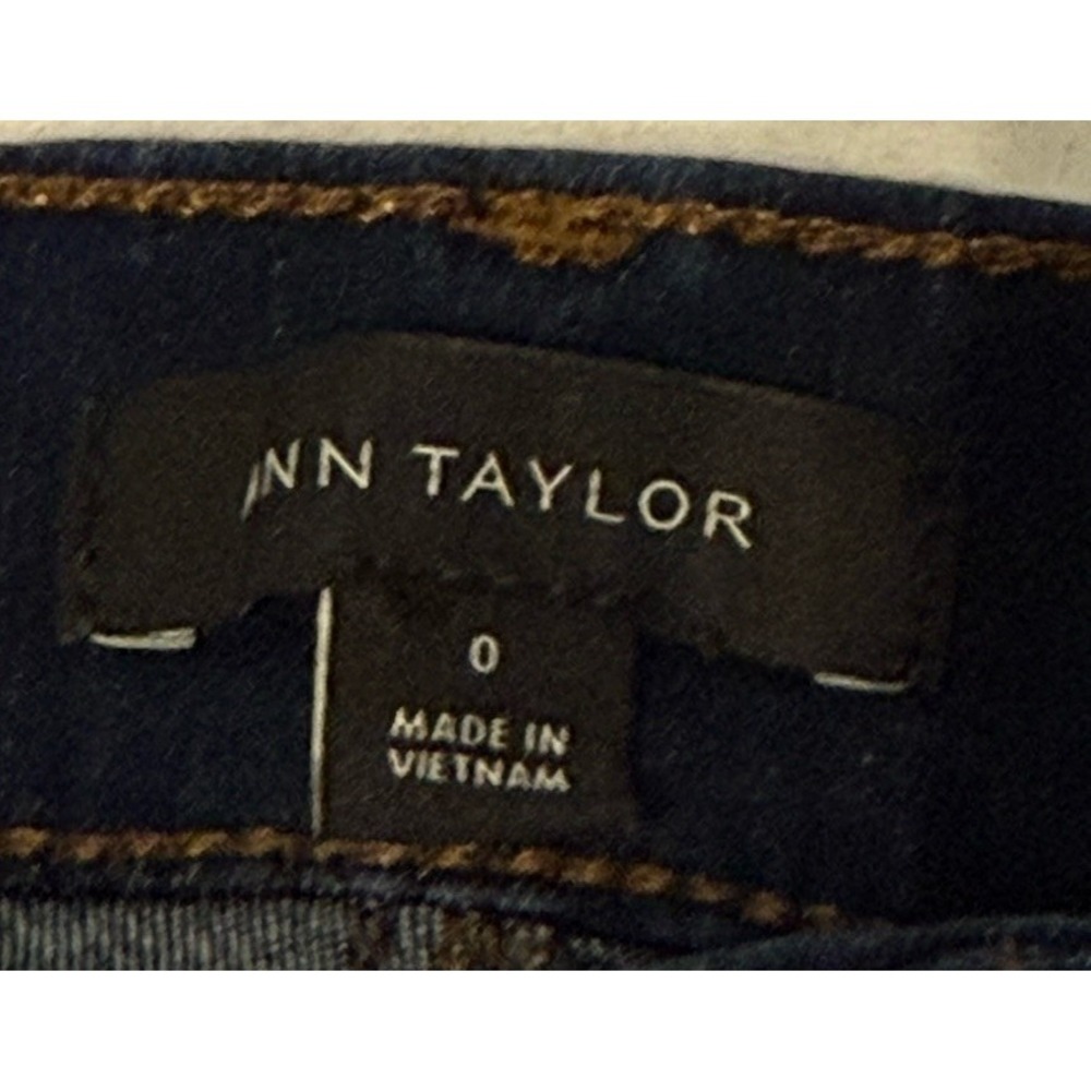 Ann Taylor Jeans Womens 0 Slim Fit Boot Cut Stretch Mid Rise Blue Dark Wash - Picture 4 of 10
